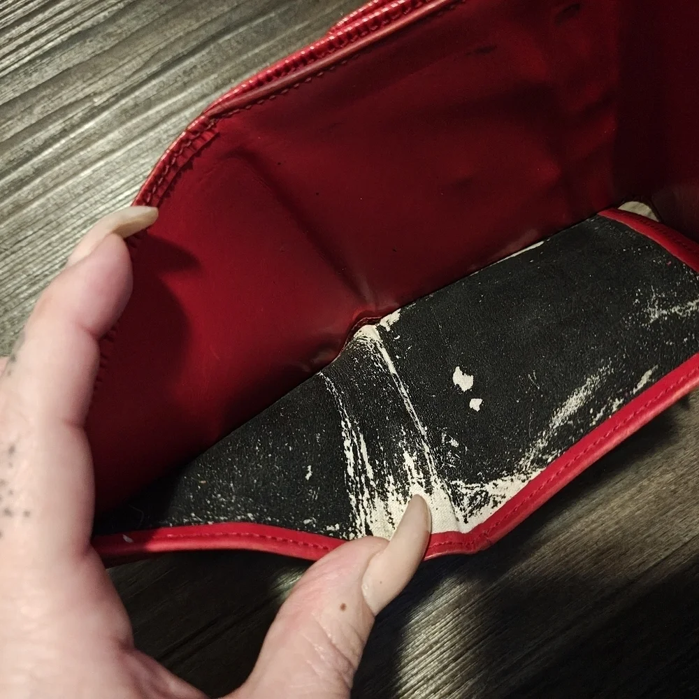 Louis Vuitton Red Epi Leather Elise Wallet